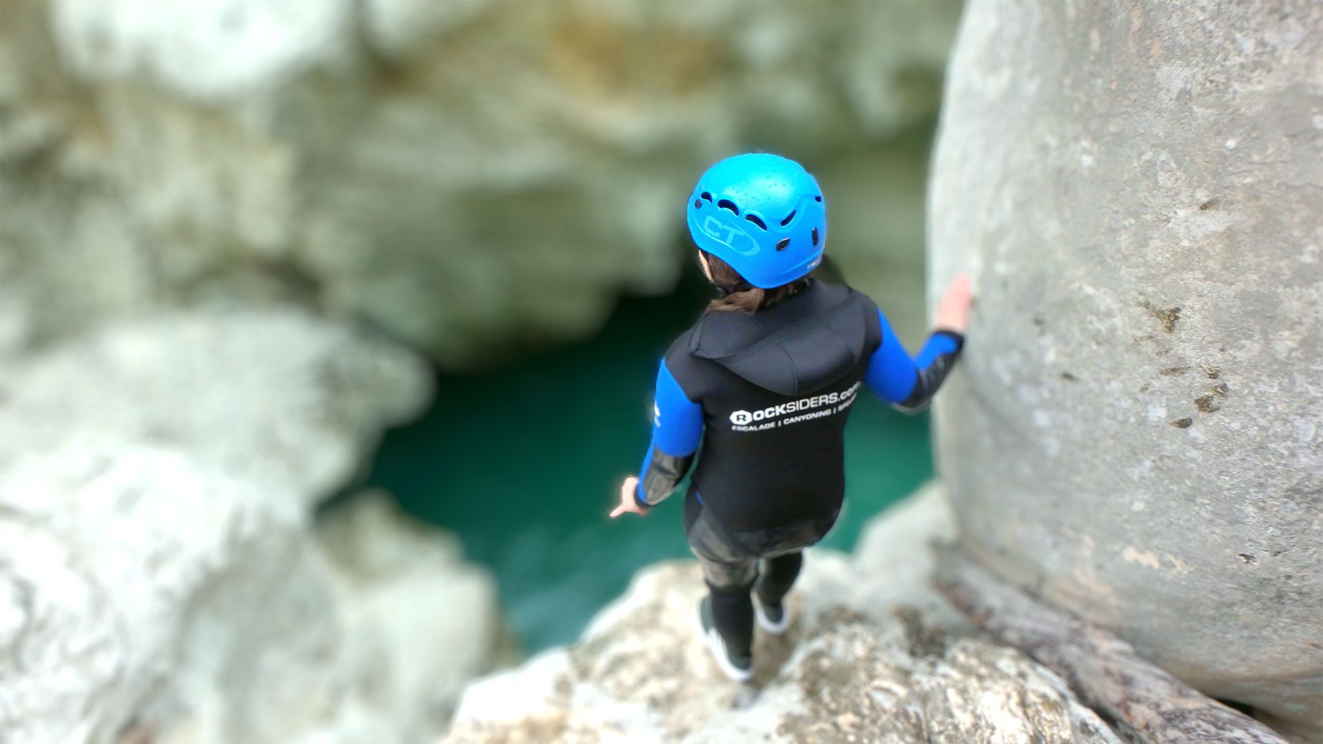 Saut en canyoning dans le Verdon par la Ferné | ROCKSIDERS