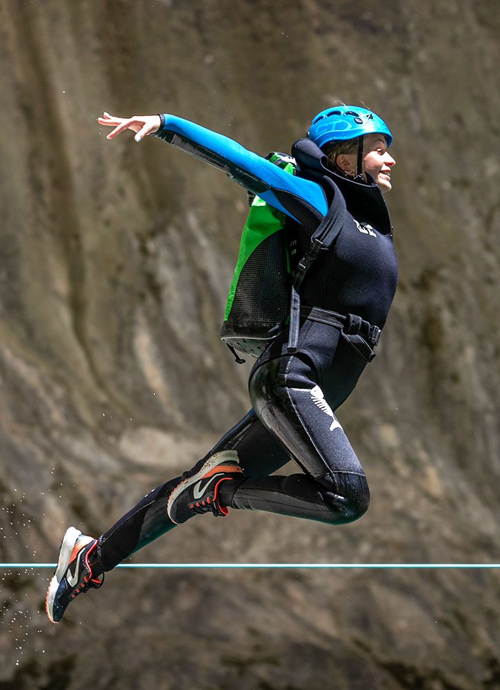 Saut en canyoning aquatique dans le Verdon avec ROCKSIDERS